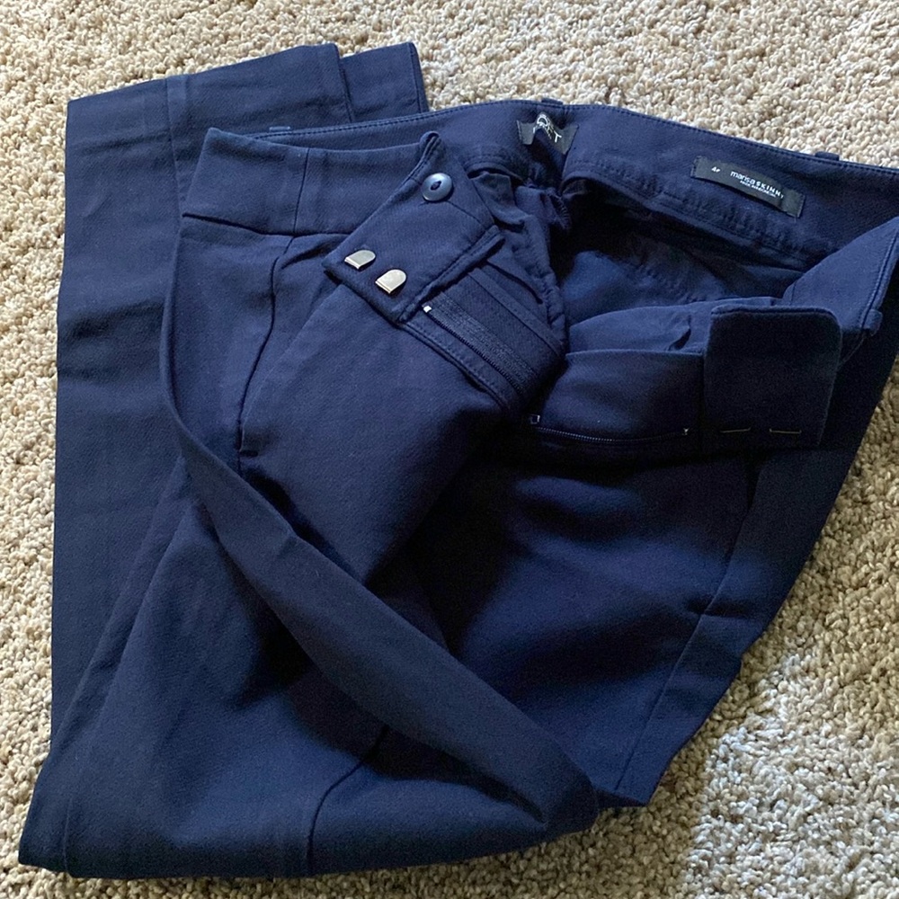 Loft navy blue size 4 petite Marissa skinny pants